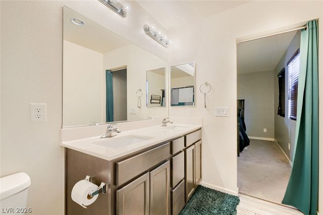 1896 Via Del Rey Court, Las Vegas, NV 89115