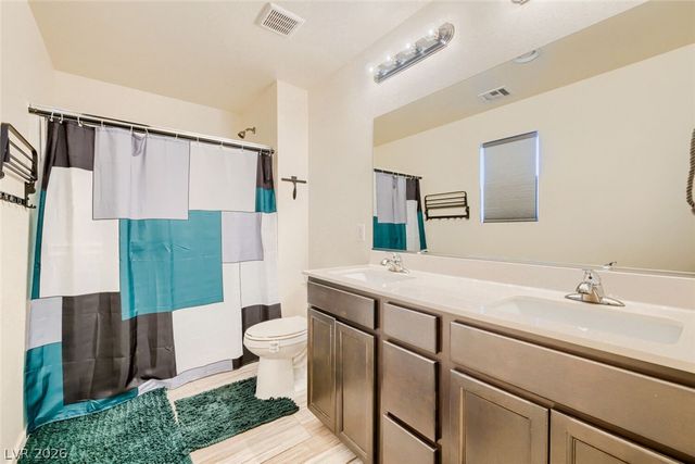 1896 Via Del Rey Court, Las Vegas, NV 89115
