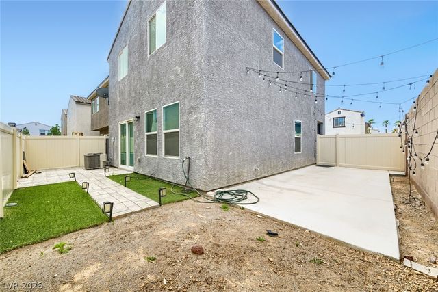 1896 Via Del Rey Court, Las Vegas, NV 89115