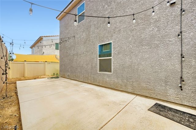 1896 Via Del Rey Court, Las Vegas, NV 89115