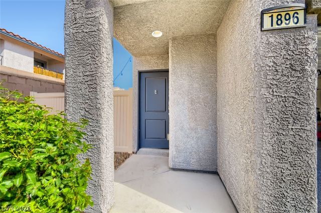 1896 Via Del Rey Court, Las Vegas, NV 89115