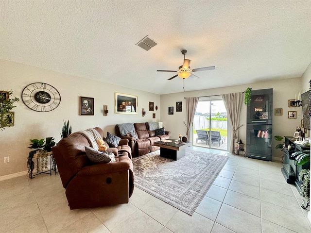 15607 CHARR ISLAND STREET, Sun City Center, FL 33573