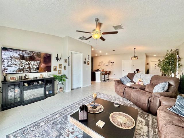 15607 CHARR ISLAND STREET, Sun City Center, FL 33573