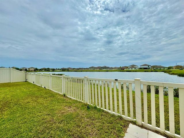 15607 CHARR ISLAND STREET, Sun City Center, FL 33573