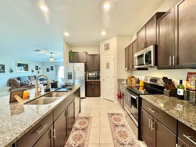 15607 CHARR ISLAND STREET, Sun City Center, FL 33573