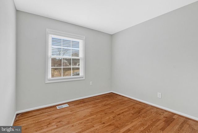 704 ALABAMA DR, Herndon, VA 20170