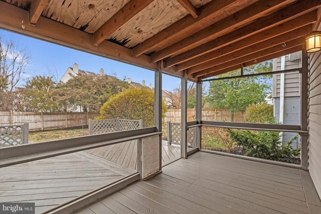 704 ALABAMA DR, Herndon, VA 20170