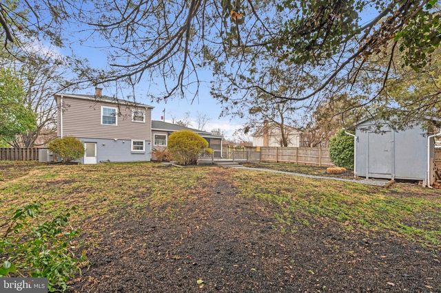 704 ALABAMA DR, Herndon, VA 20170