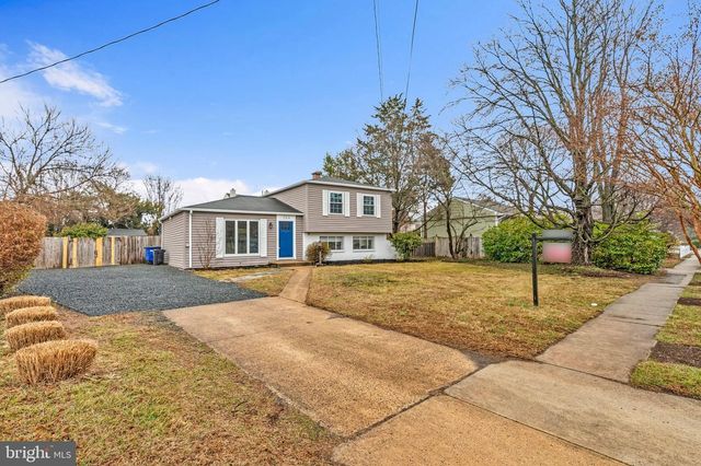 704 ALABAMA DR, Herndon, VA 20170