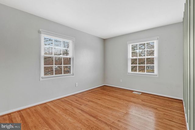 704 ALABAMA DR, Herndon, VA 20170