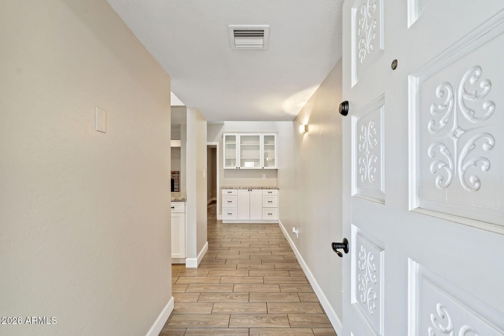 7840 N 7TH Street 1, Phoenix, AZ 85020 — photo 5