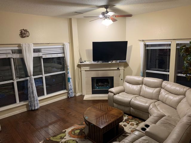 706 Cheshire Drive, Coppell, TX 75019