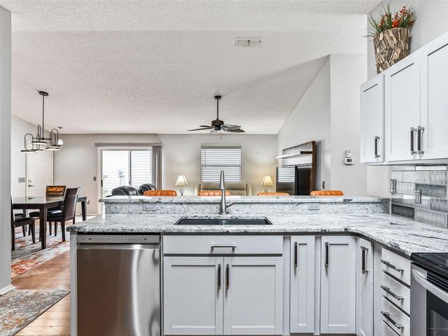 444 HILDALGO DRIVE, The Villages, FL 32159