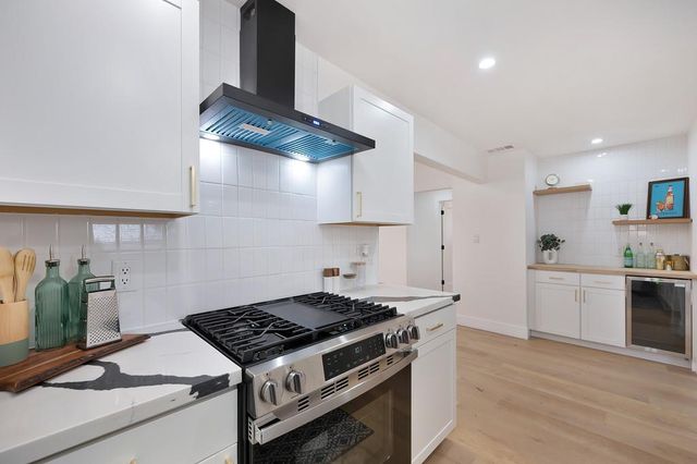 2316 W Swain Rd, Stockton, CA 95207