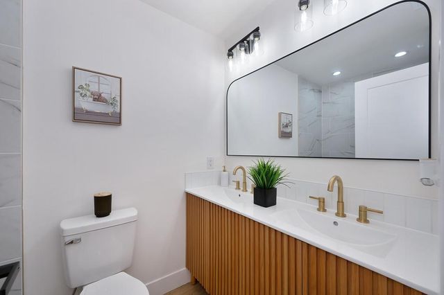 2316 W Swain Rd, Stockton, CA 95207