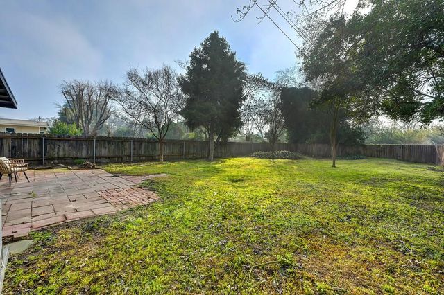 2316 W Swain Rd, Stockton, CA 95207