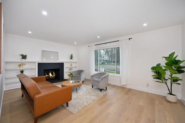 2316 W Swain Rd, Stockton, CA 95207