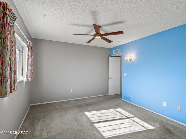 5032 N Northridge Place, Tucson, AZ 85718