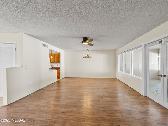 5032 N Northridge Place, Tucson, AZ 85718