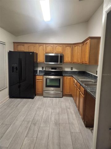 1918 BOW COURT, Valrico, FL 33594