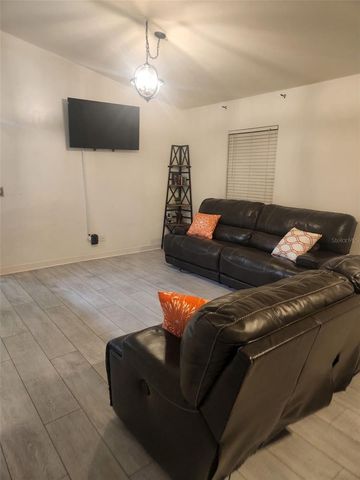 1918 BOW COURT, Valrico, FL 33594