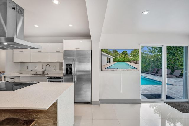 1908 NE 27th Drive, Wilton Manors, FL 33306