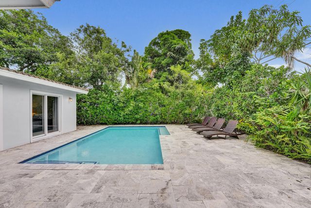 1908 NE 27th Drive, Wilton Manors, FL 33306