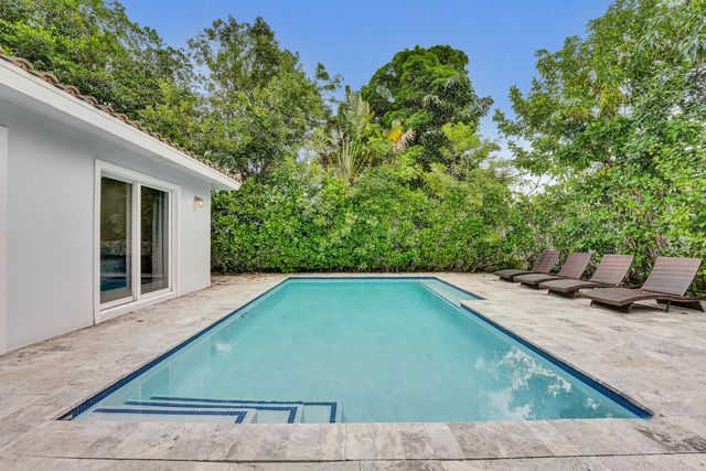 1908 NE 27th Drive, Wilton Manors, FL 33306