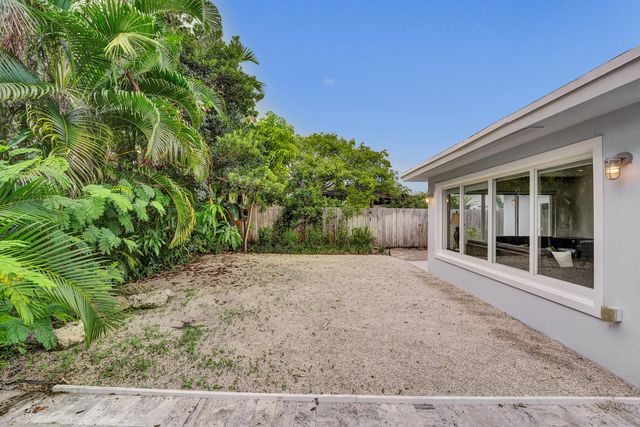 1908 NE 27th Drive, Wilton Manors, FL 33306