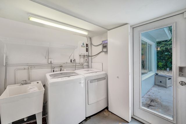 1908 NE 27th Drive, Wilton Manors, FL 33306