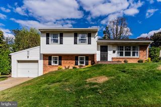 837 W FOXCROFT DRIVE, Camp Hill, PA 17011