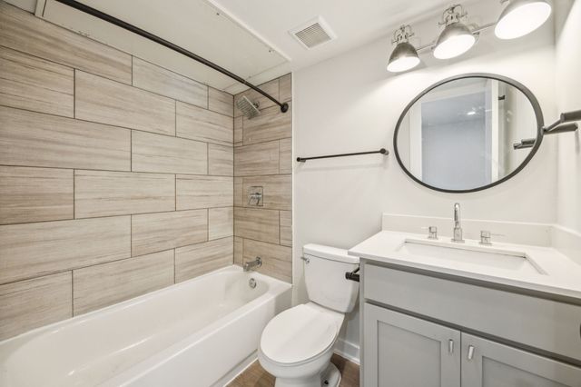 5018 San Jacinto Street 210, Dallas, TX 75206