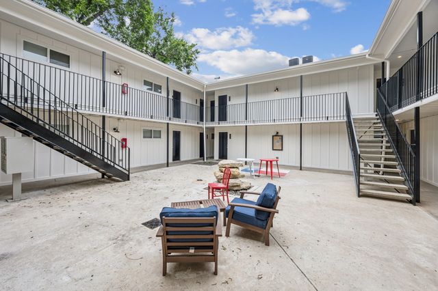5018 San Jacinto Street 210, Dallas, TX 75206