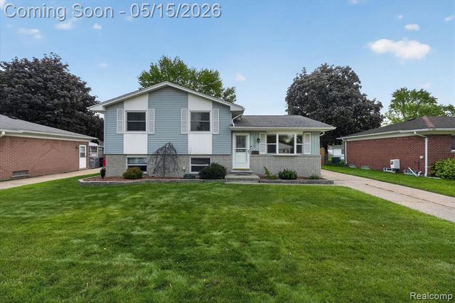1575 Selma Street, Westland, MI 48186
