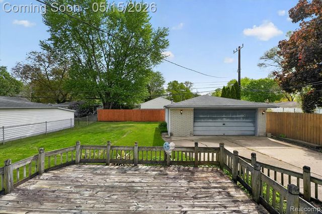 1575 Selma Street, Westland, MI 48186
