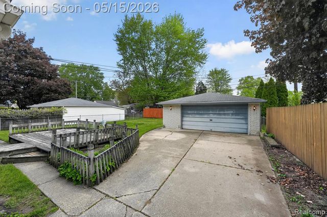 1575 Selma Street, Westland, MI 48186