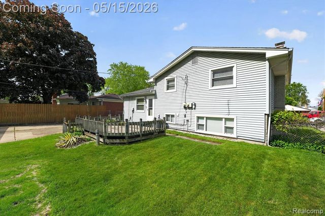 1575 Selma Street, Westland, MI 48186