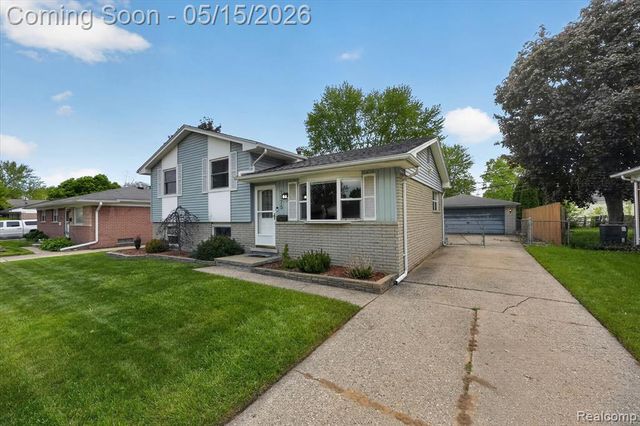 1575 Selma Street, Westland, MI 48186