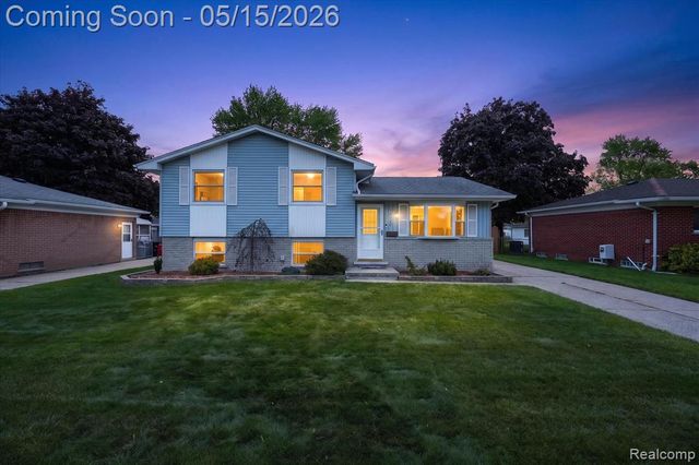 1575 Selma Street, Westland, MI 48186