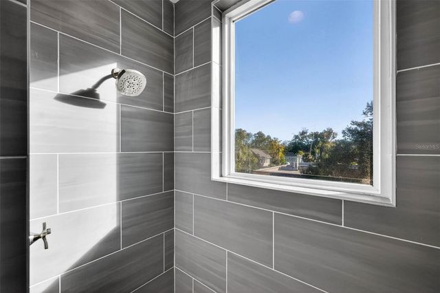 104 26TH STREET N, St Petersburg, FL 33713