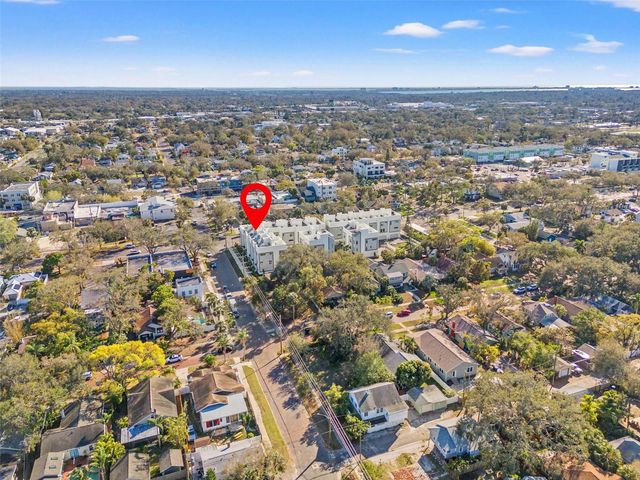 104 26TH STREET N, St Petersburg, FL 33713