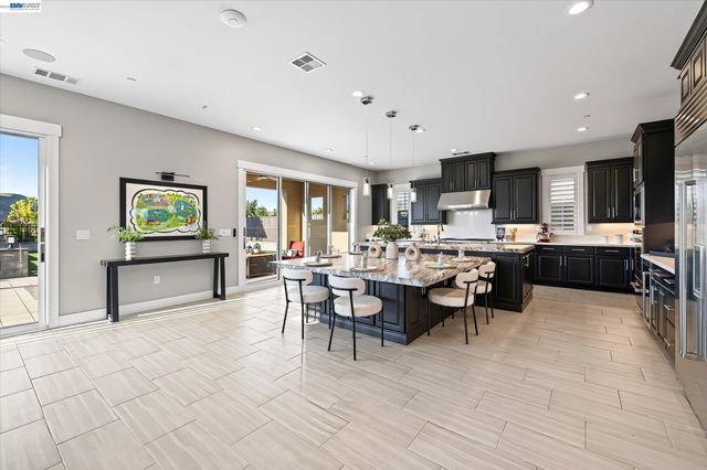 2799 Lahontan Way, Dublin, CA 94568