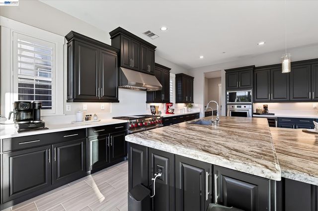 2799 Lahontan Way, Dublin, CA 94568