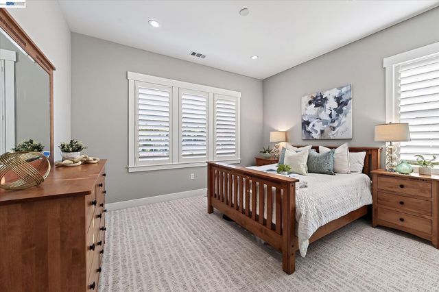2799 Lahontan Way, Dublin, CA 94568