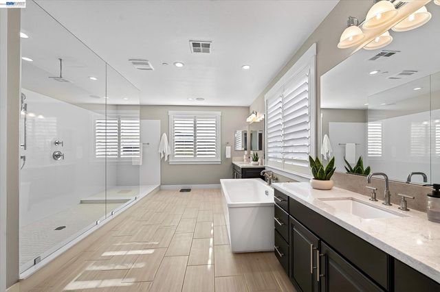 2799 Lahontan Way, Dublin, CA 94568