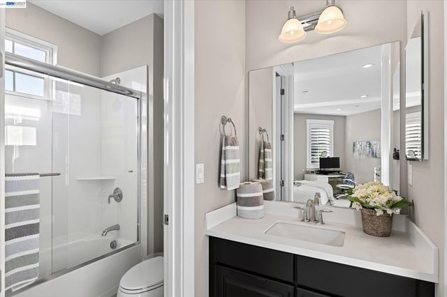 2799 Lahontan Way, Dublin, CA 94568