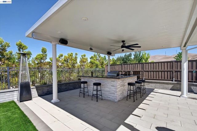 2799 Lahontan Way, Dublin, CA 94568