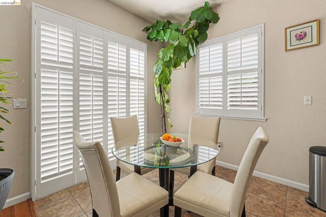 161 Monet Dr, Oakley, CA 94561