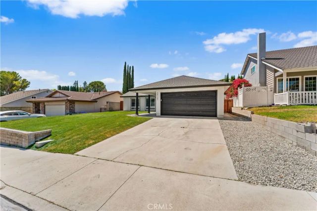 29147 Lotusgarden Drive, Canyon Country, CA 91387