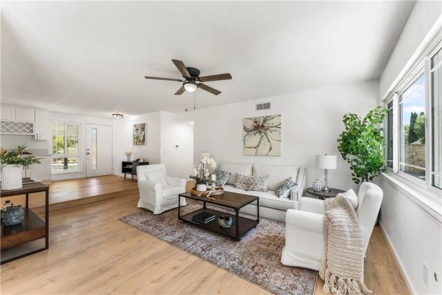 29147 Lotusgarden Drive, Canyon Country, CA 91387